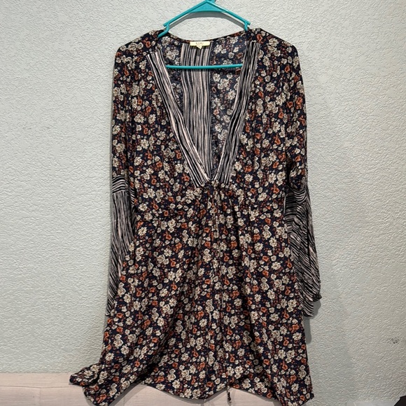 Kori Dresses & Skirts - KORI AMERICA Floral and Striped V-Neck Dress